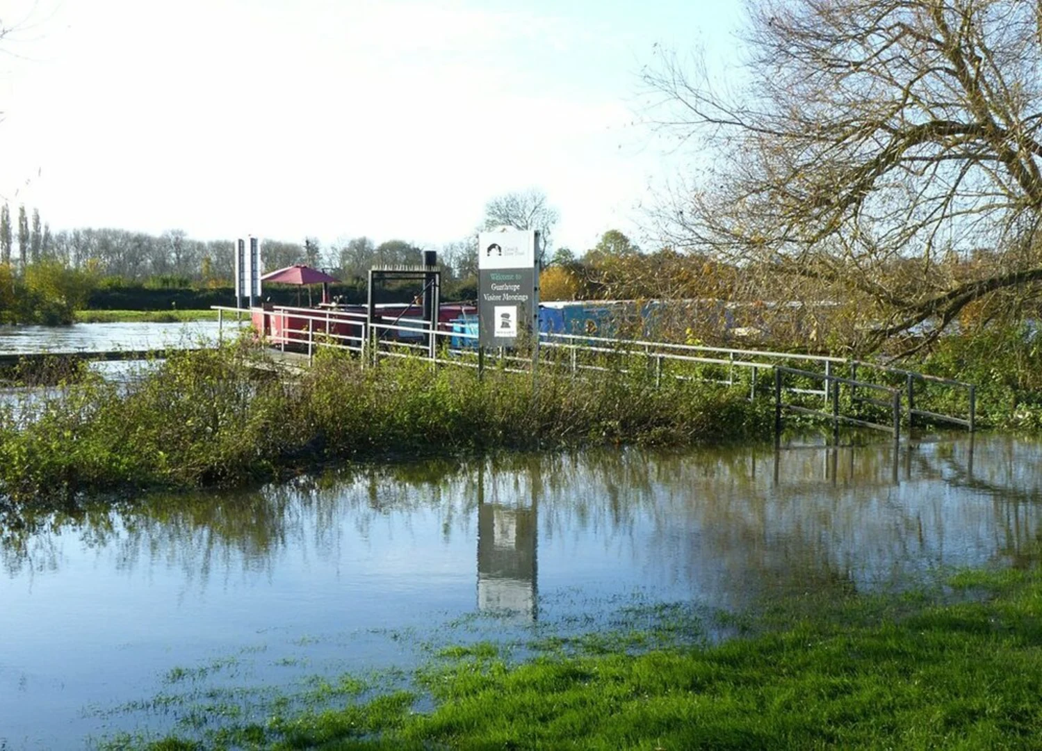 An image depicting the trail Gunthorpe Loop and its surrounding area.