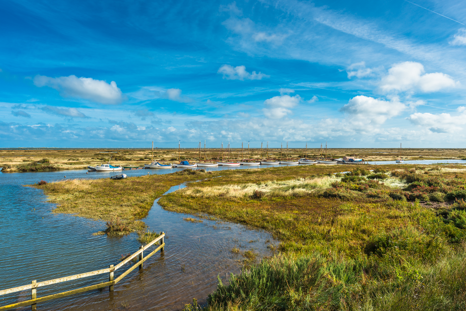 An image depicting the trail Blakeney to Stiffkey Coastal Walk - Norfolk and its surrounding area.