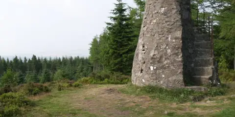 Tappie Tower and Tyrebagger Hill Loop Trail