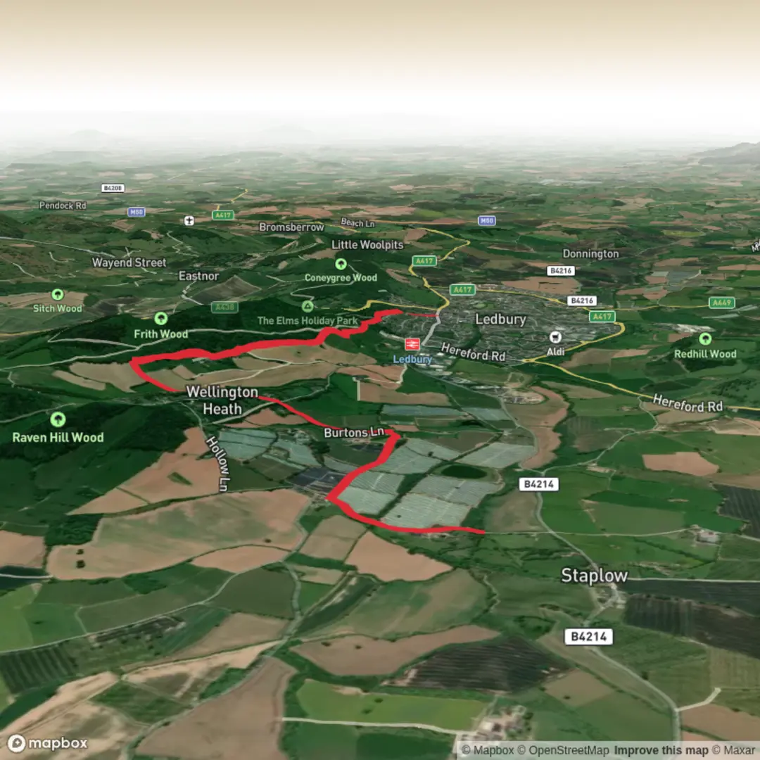 An image depicting the trail Warren Oak Ledbury Scout Hike and its surrounding area.
