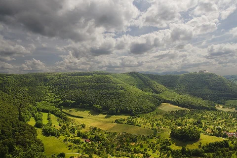 Elmauberg and Vorderes Hörnle Peak Loop via Sommerweg