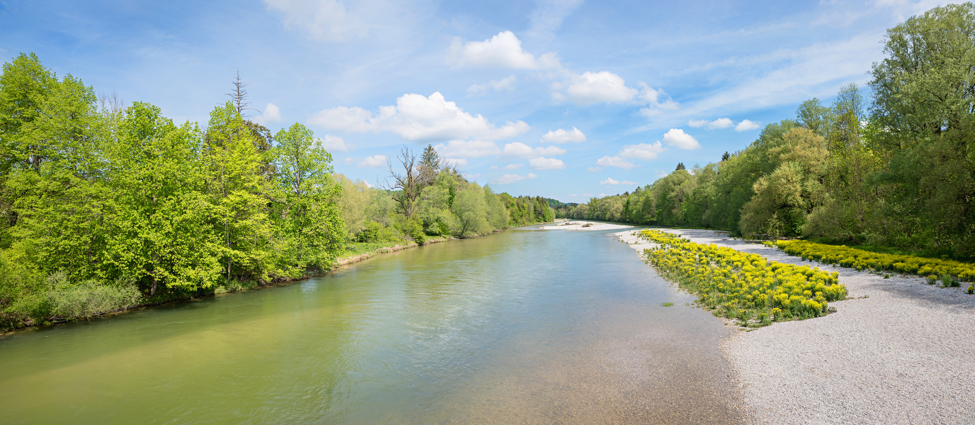 An image depicting the trail Jakobsweg Isar-Loisach-Leutascher Ache-Inn and its surrounding area.