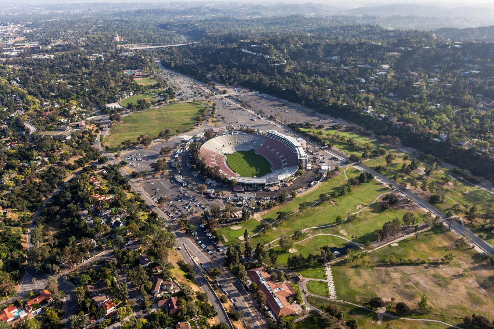 An image depicting the trail Brookside Park and Jackie Robinson Field Loop and its surrounding area.