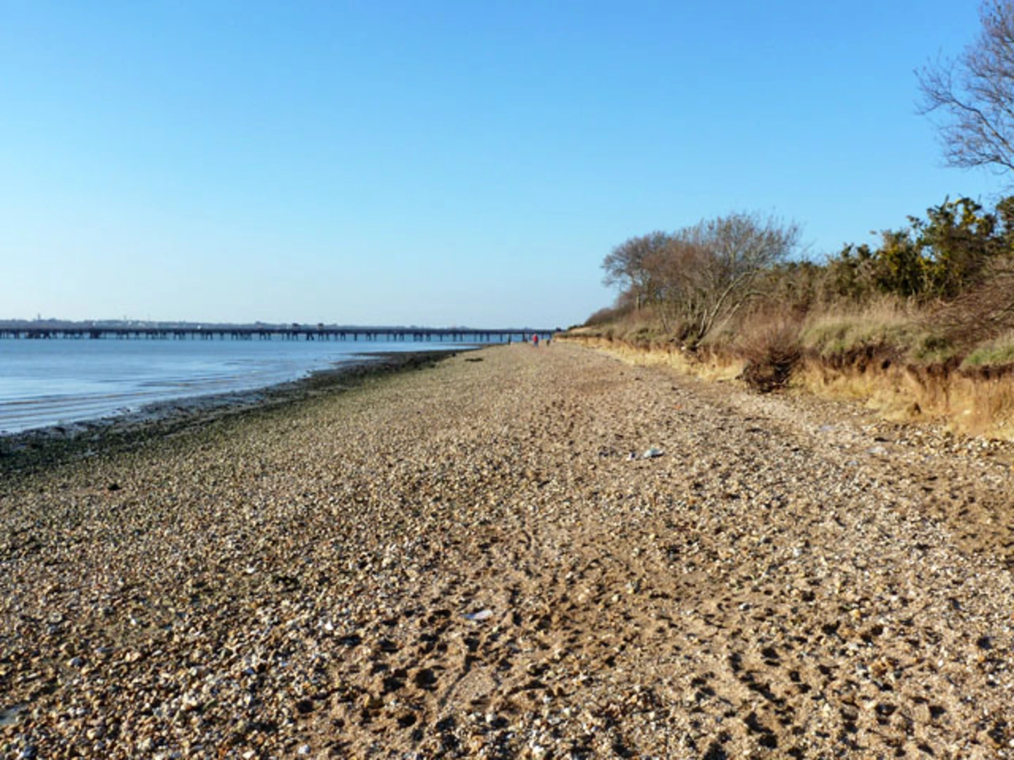 An image depicting the trail River Hamble, Hook with Warsash LNR and Hill Head Harbour Walk and its surrounding area.