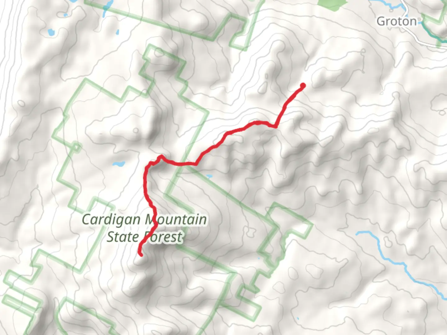 An image depicting the trail Mowglis Mountain and its surrounding area.
