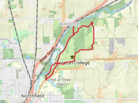 Carleton Arboretum Loop Trail