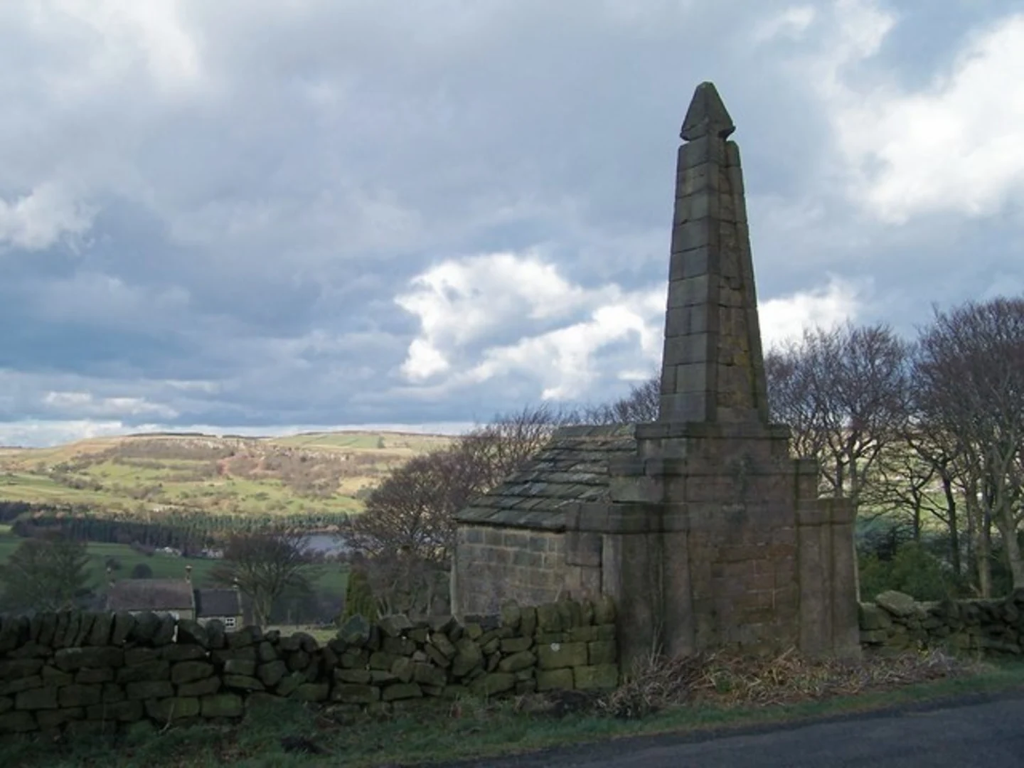 Langsett Reservoir to Howden Edge Loop | Barnsley | England