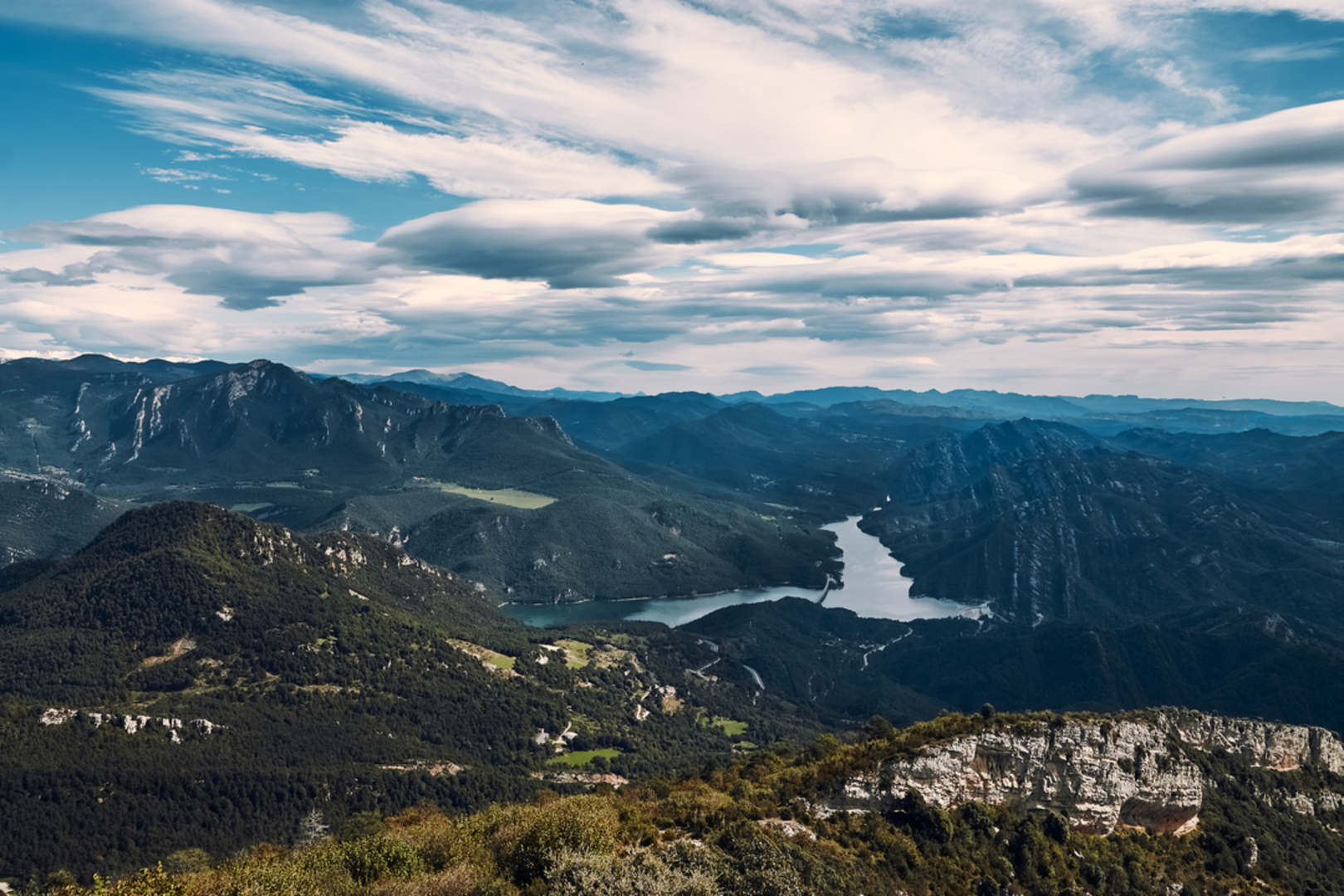An image depicting the trail GR 107 Route of the Cathars and its surrounding area.