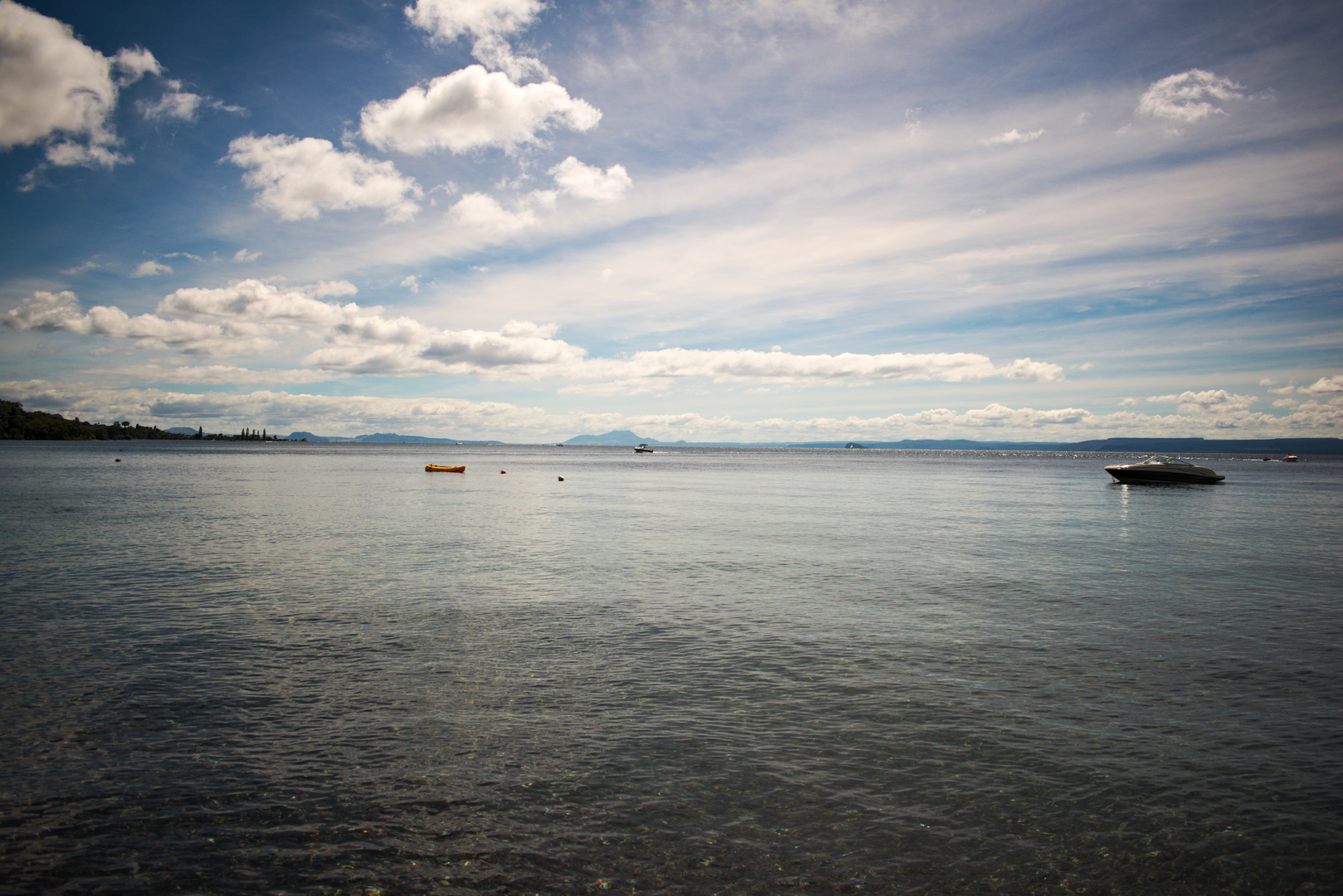 An image depicting the trail Pukawa Bay Walk - Pukawa to Omori and its surrounding area.