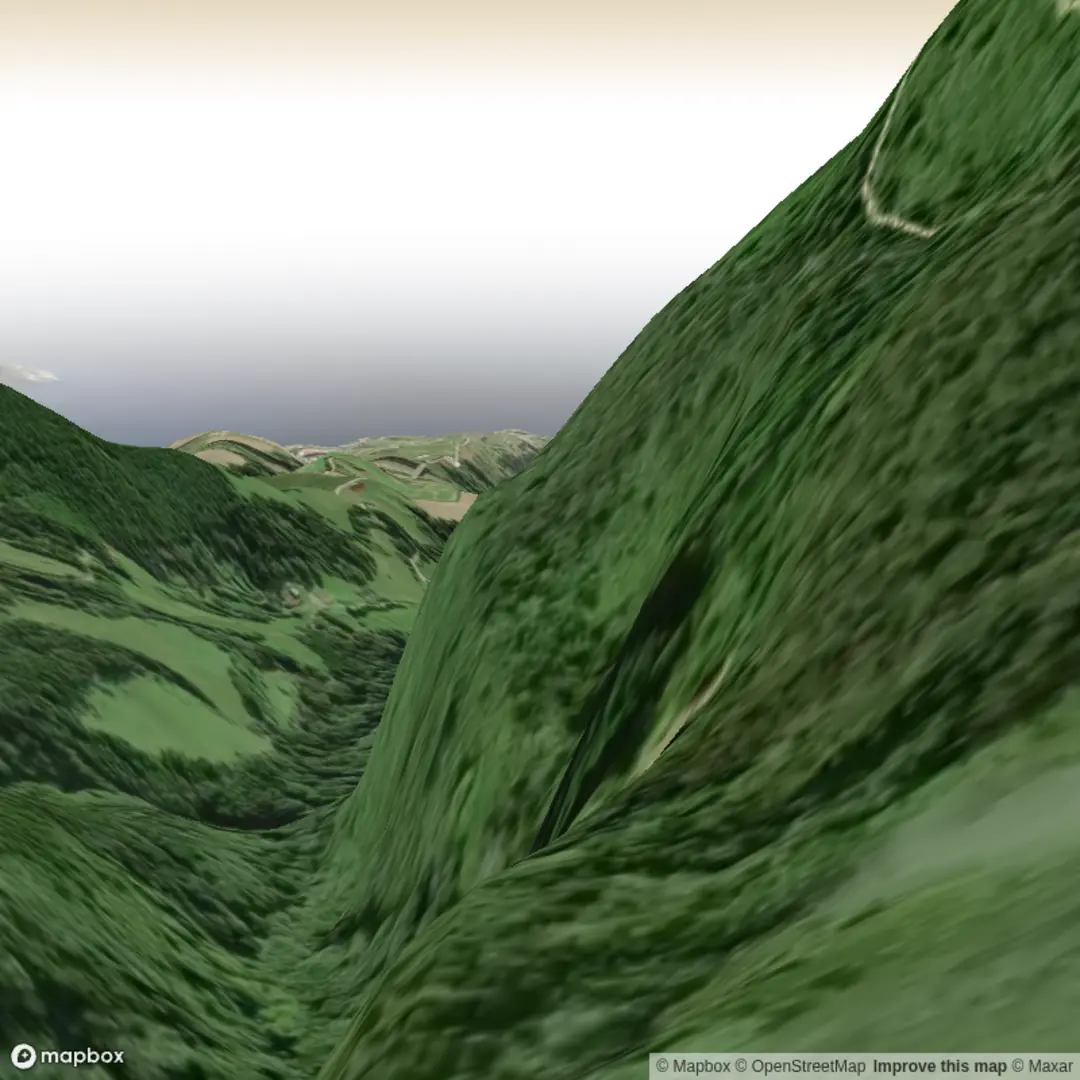 An image depicting the trail Fabrica da Cidade, Fabrica da Vila and Cascata do Segredo and its surrounding area.
