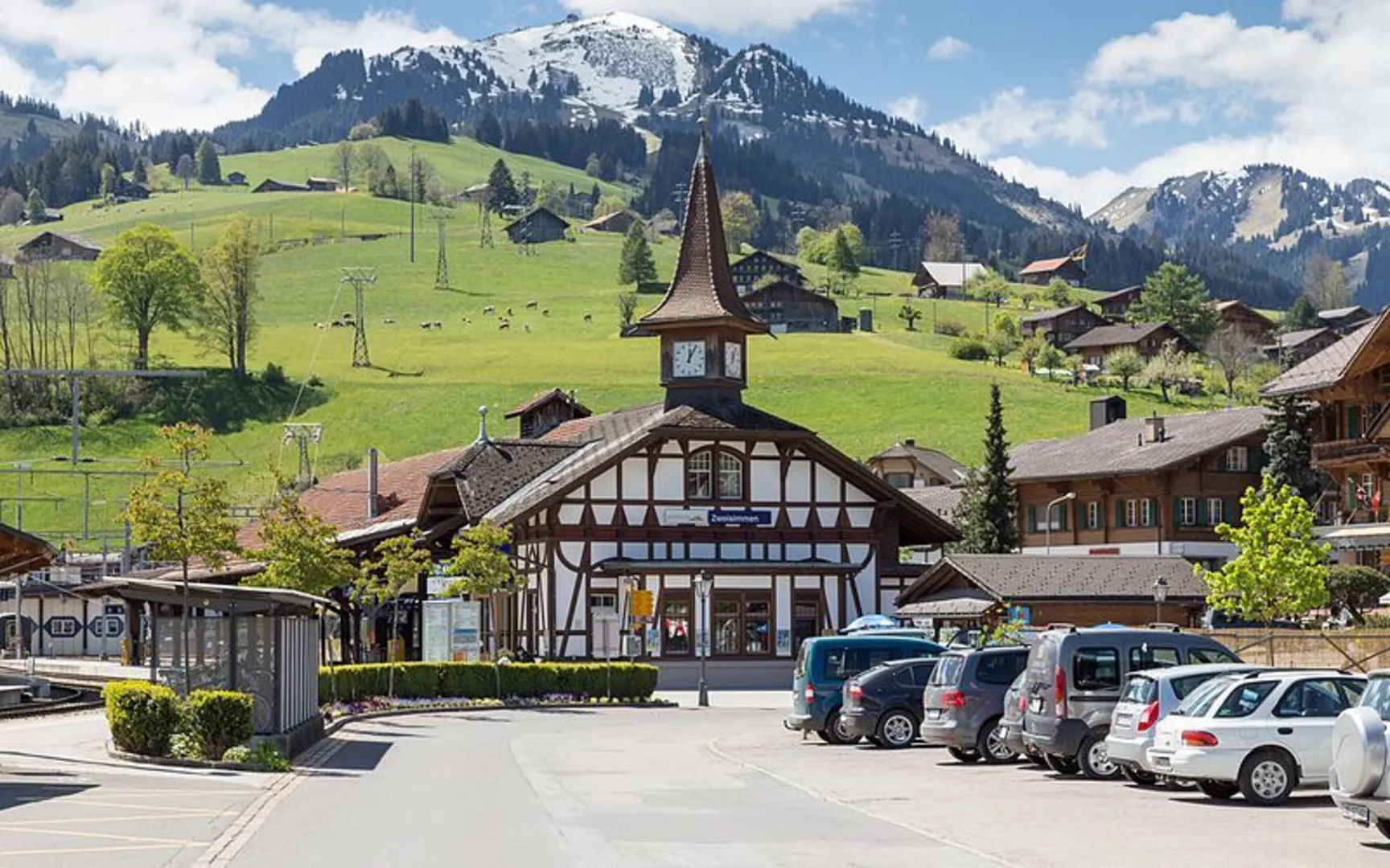 An image depicting the trail Diemtigtal – Seebergsee – Zweisimmen and its surrounding area.