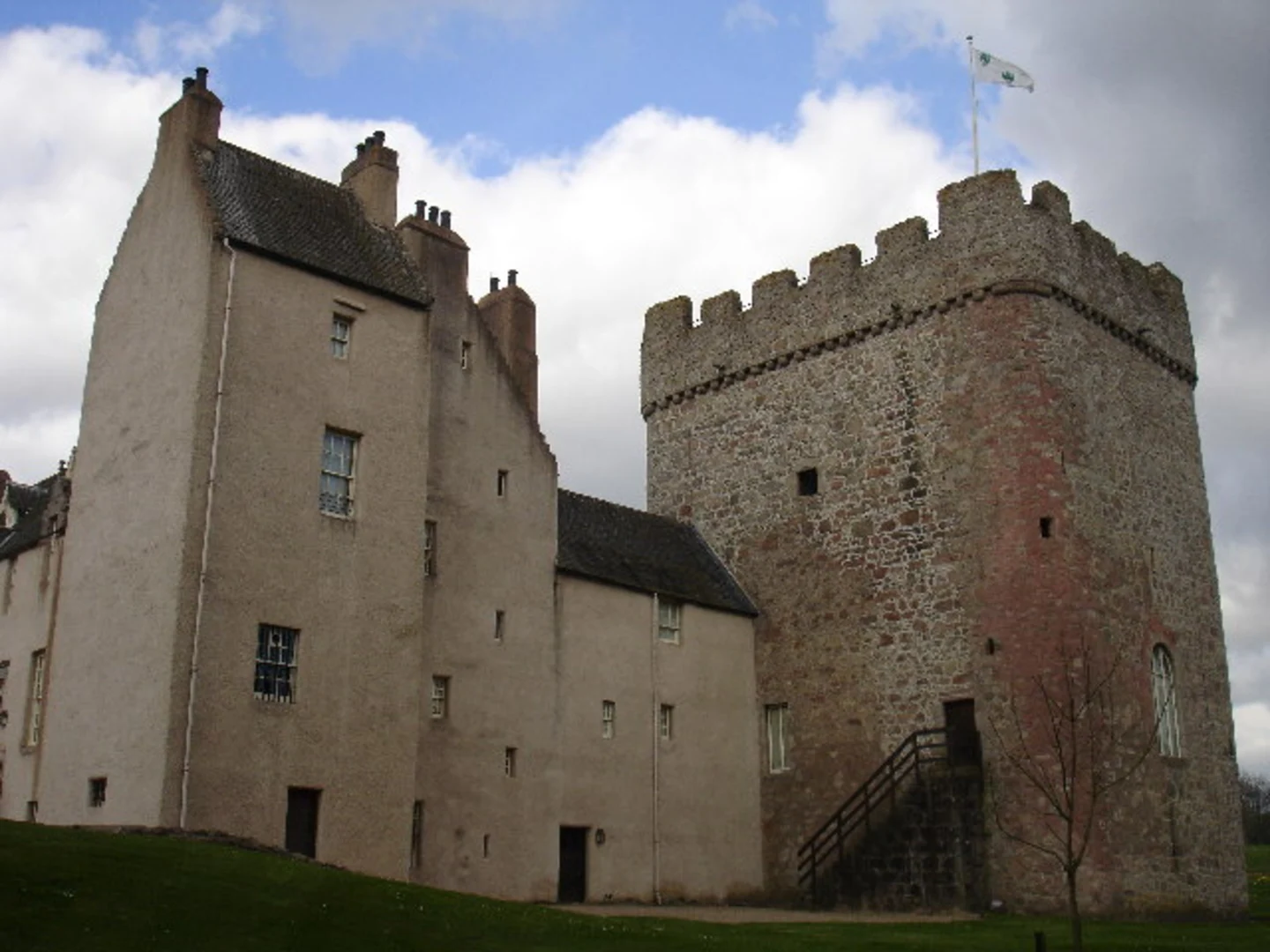 Drum Castle Loop | Aberdeenshire | Scotland