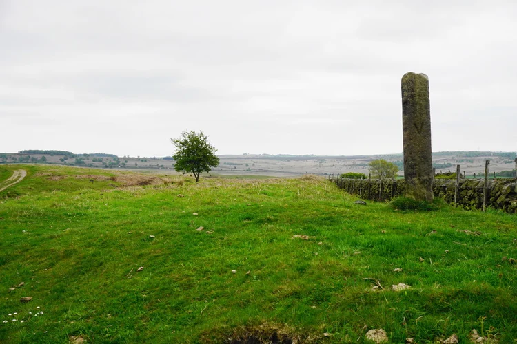 Curbar Gap and Baslow Edge Walk from Curbar