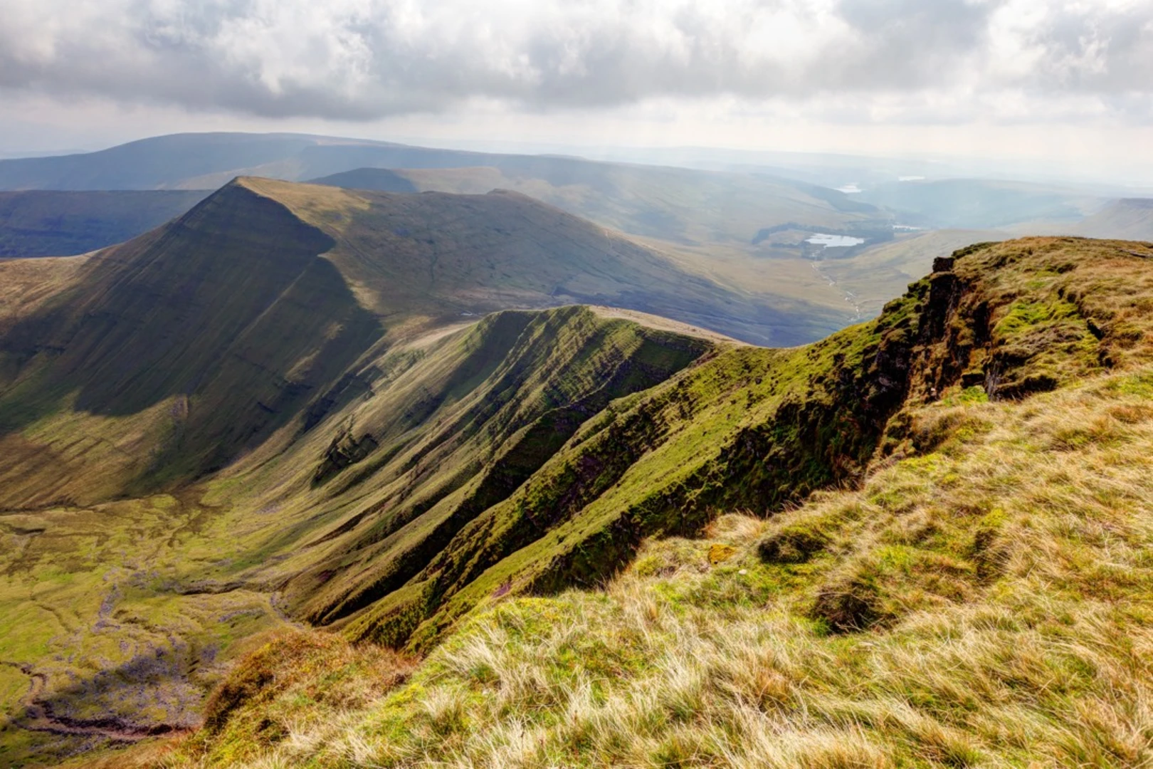 An image depicting the trail Cambrian Way and its surrounding area.