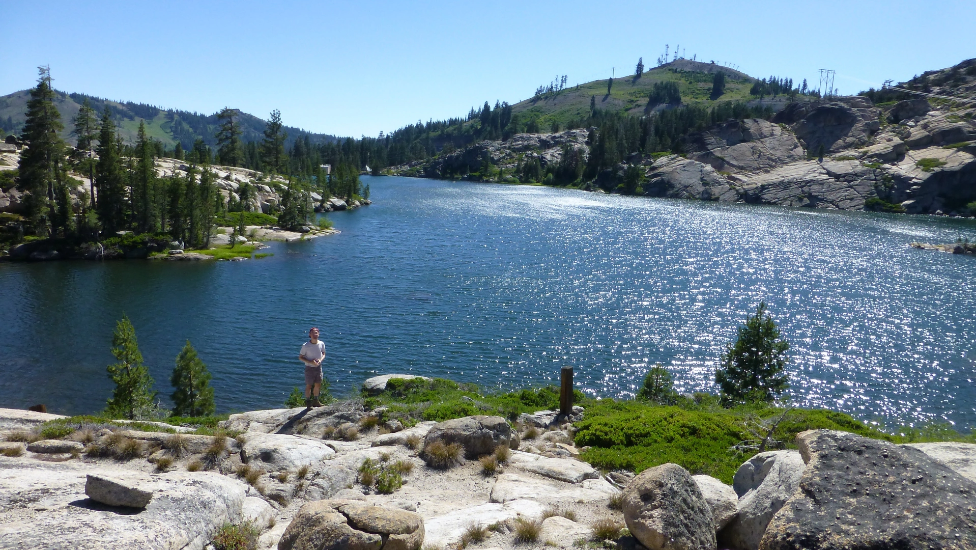 An image depicting the trail Lake Angela via Glacier Meadow Loop and its surrounding area.
