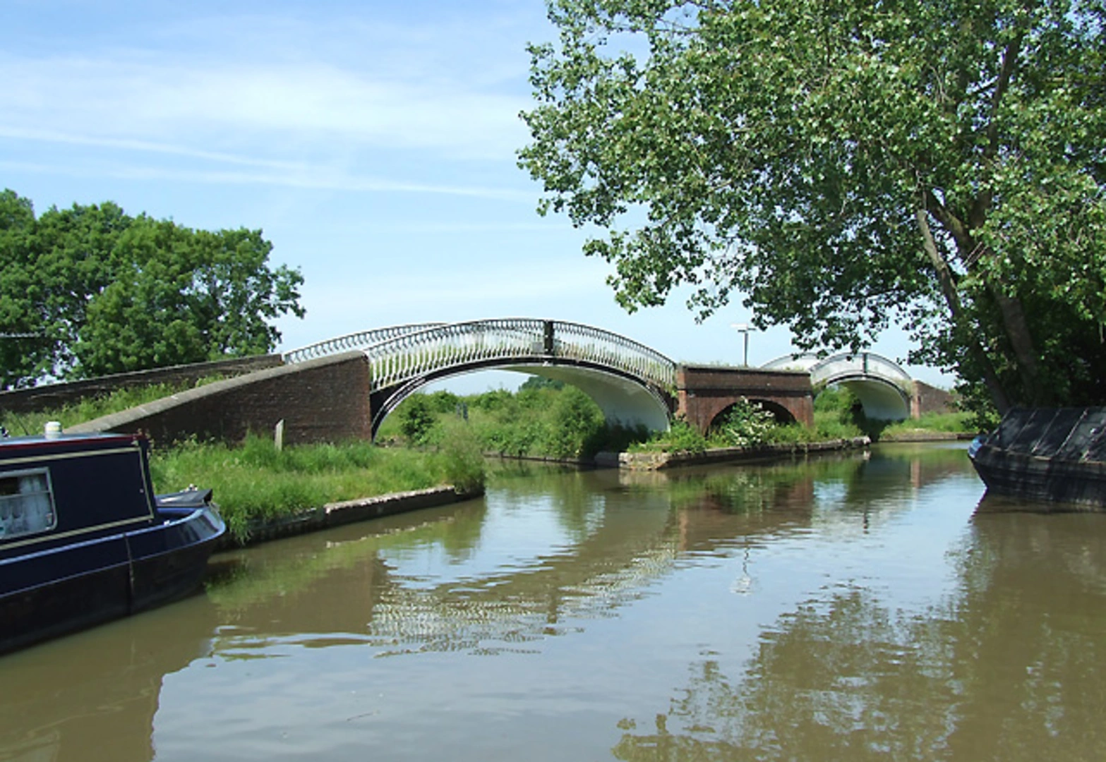 An image depicting the trail Grand Union Canal Walk from Braunston and its surrounding area.
