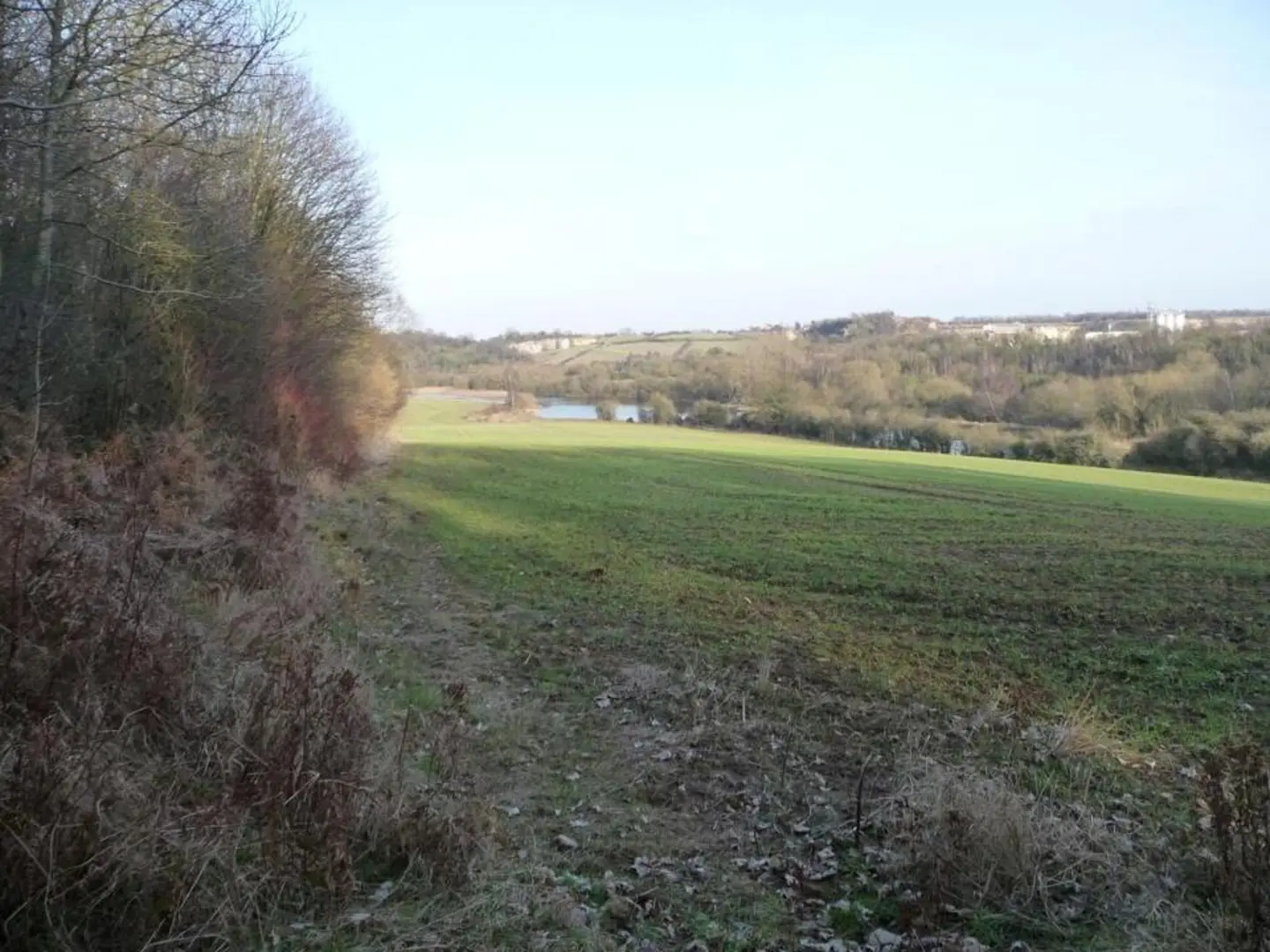 An image depicting the trail Sprotbrough Falls Loop and its surrounding area.