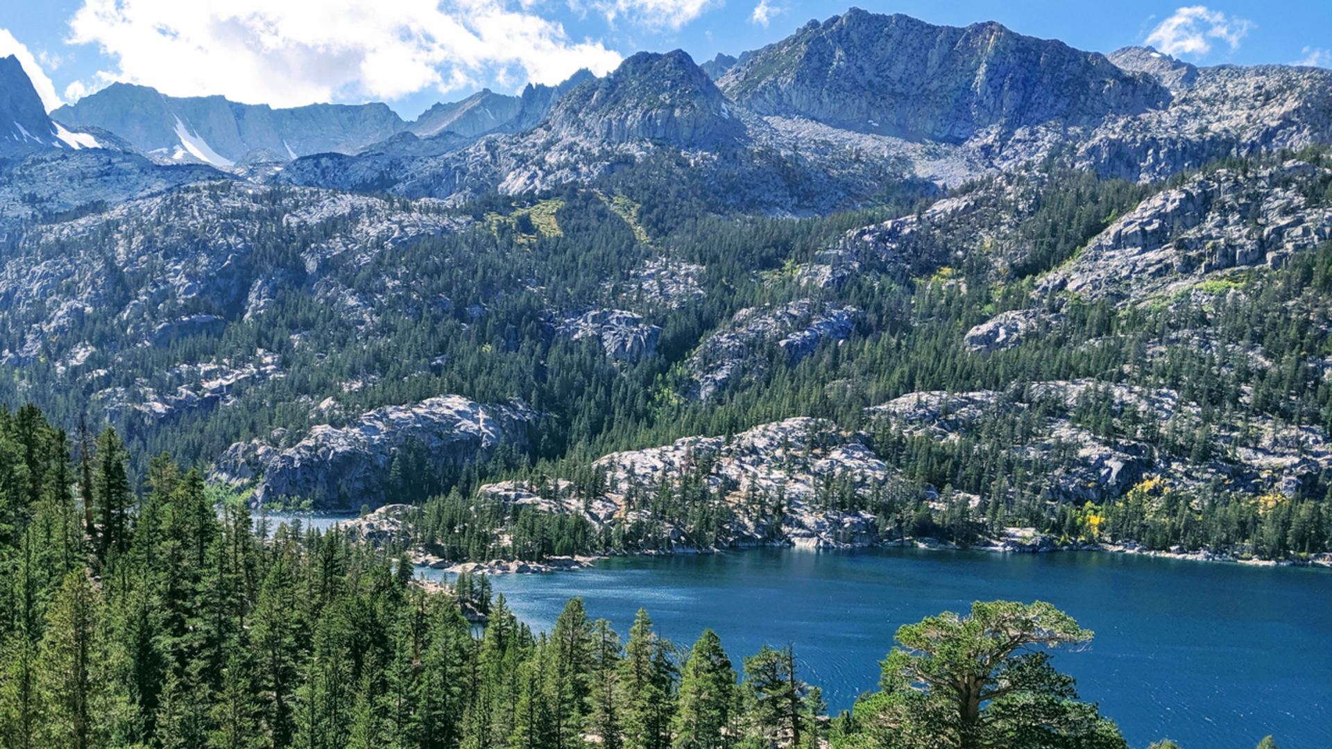 An image depicting the trail Baker Summit Trail via Brown Lake and Green Lake and its surrounding area.