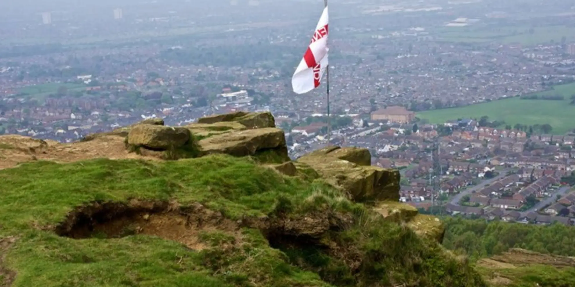 An image depicting the trail Eston Moor from Flatts Lane and its surrounding area.
