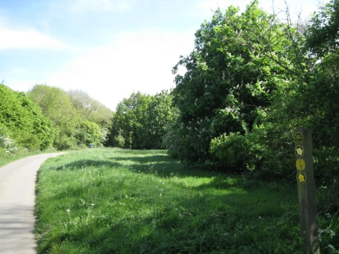 Lowsonford and Yarningale Common Loop
