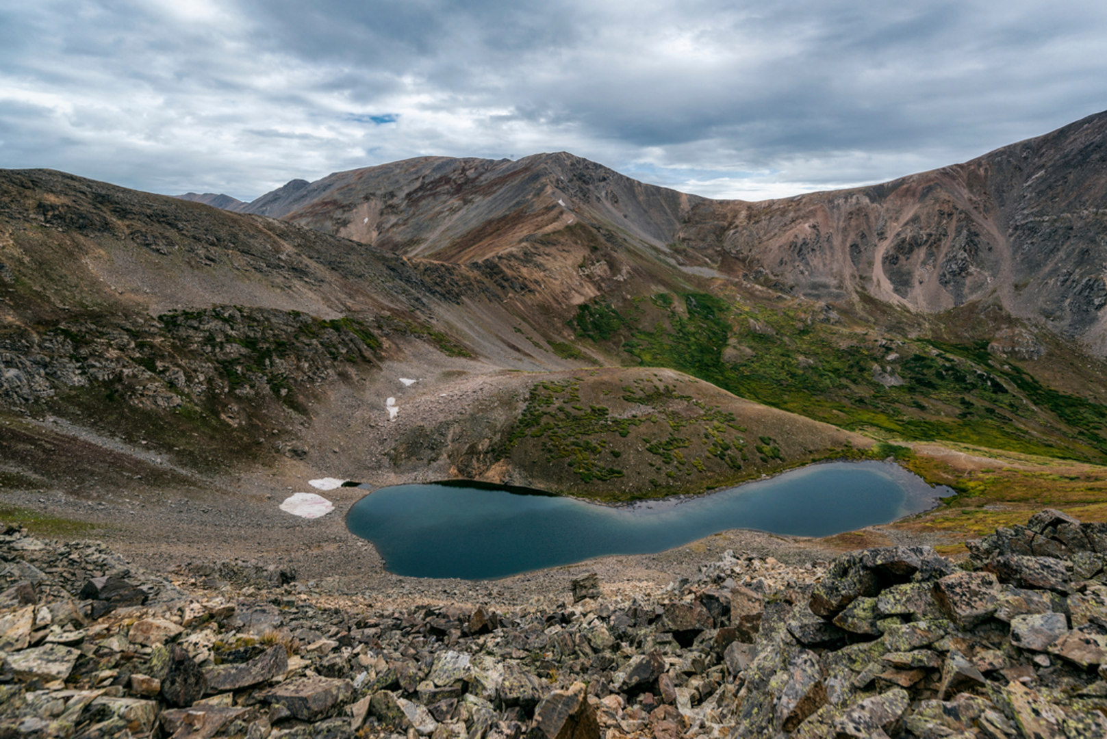 An image depicting the trail Shelf Lake Trail and its surrounding area.
