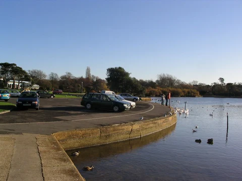 Balter Park and Watercliffe Park Walk