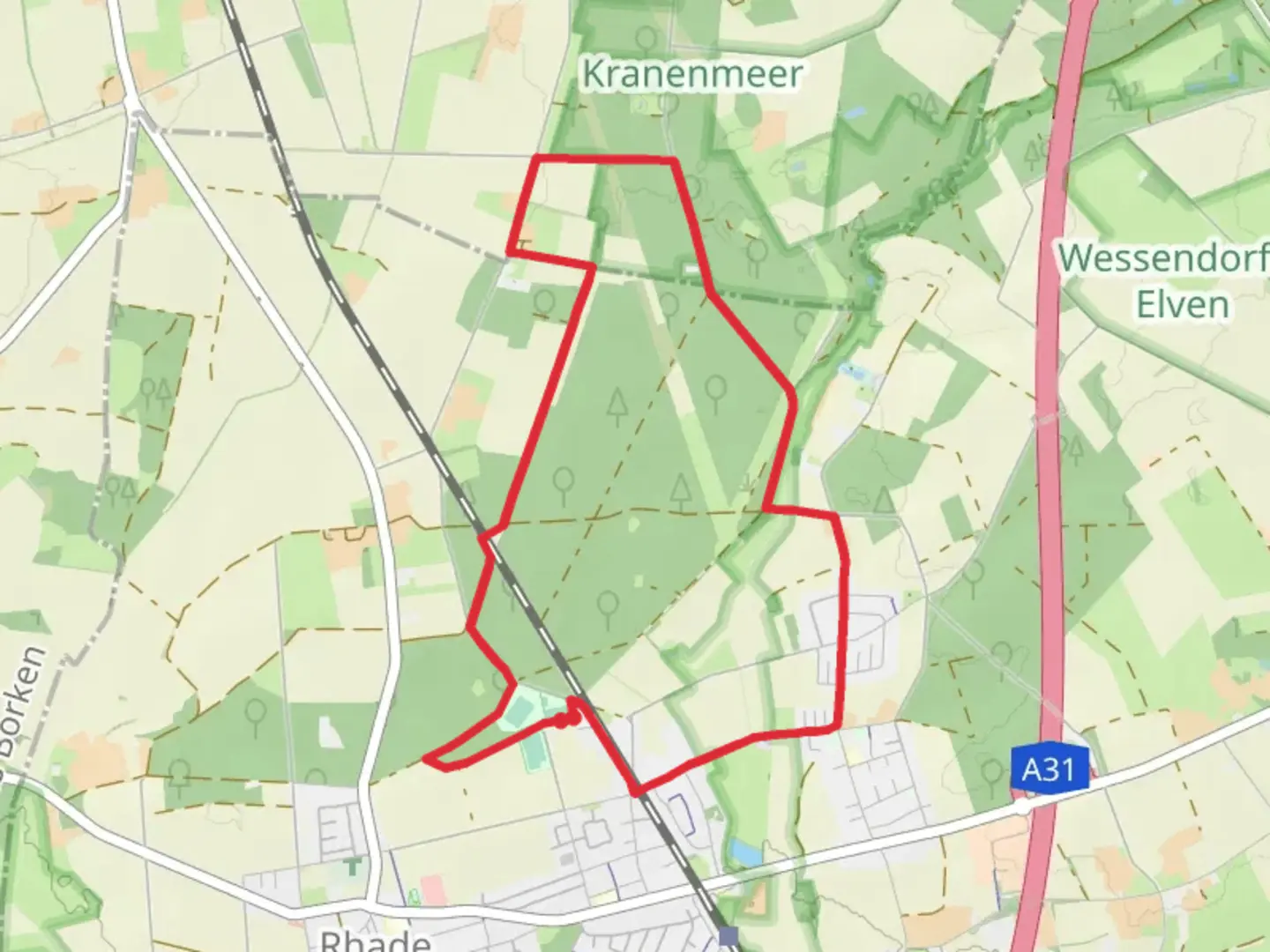 An image depicting the trail Grosse Heide Rundweg and its surrounding area.