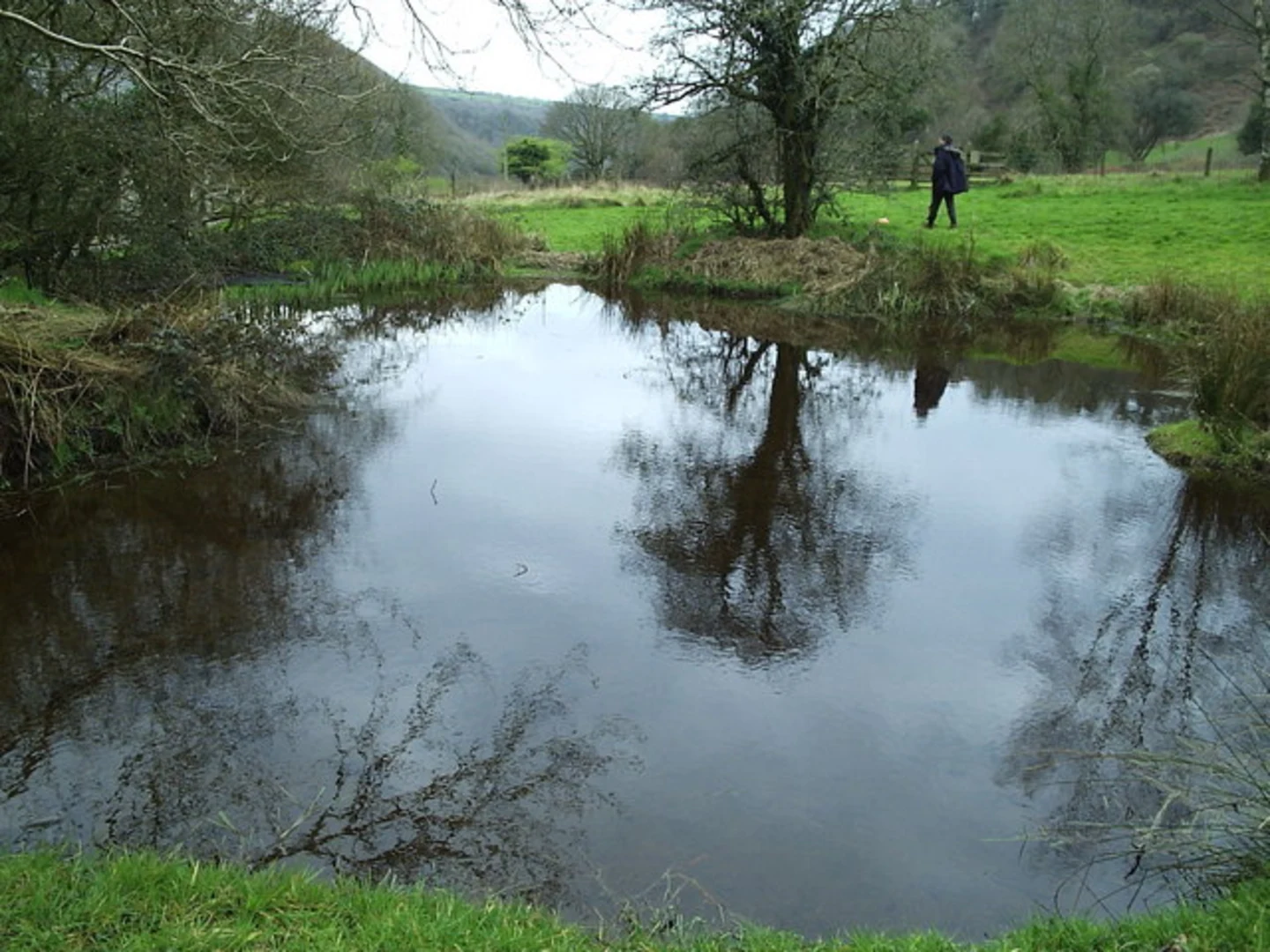 An image depicting the trail Cwm Gwaun - Sychpant - Cwm Bach and its surrounding area.