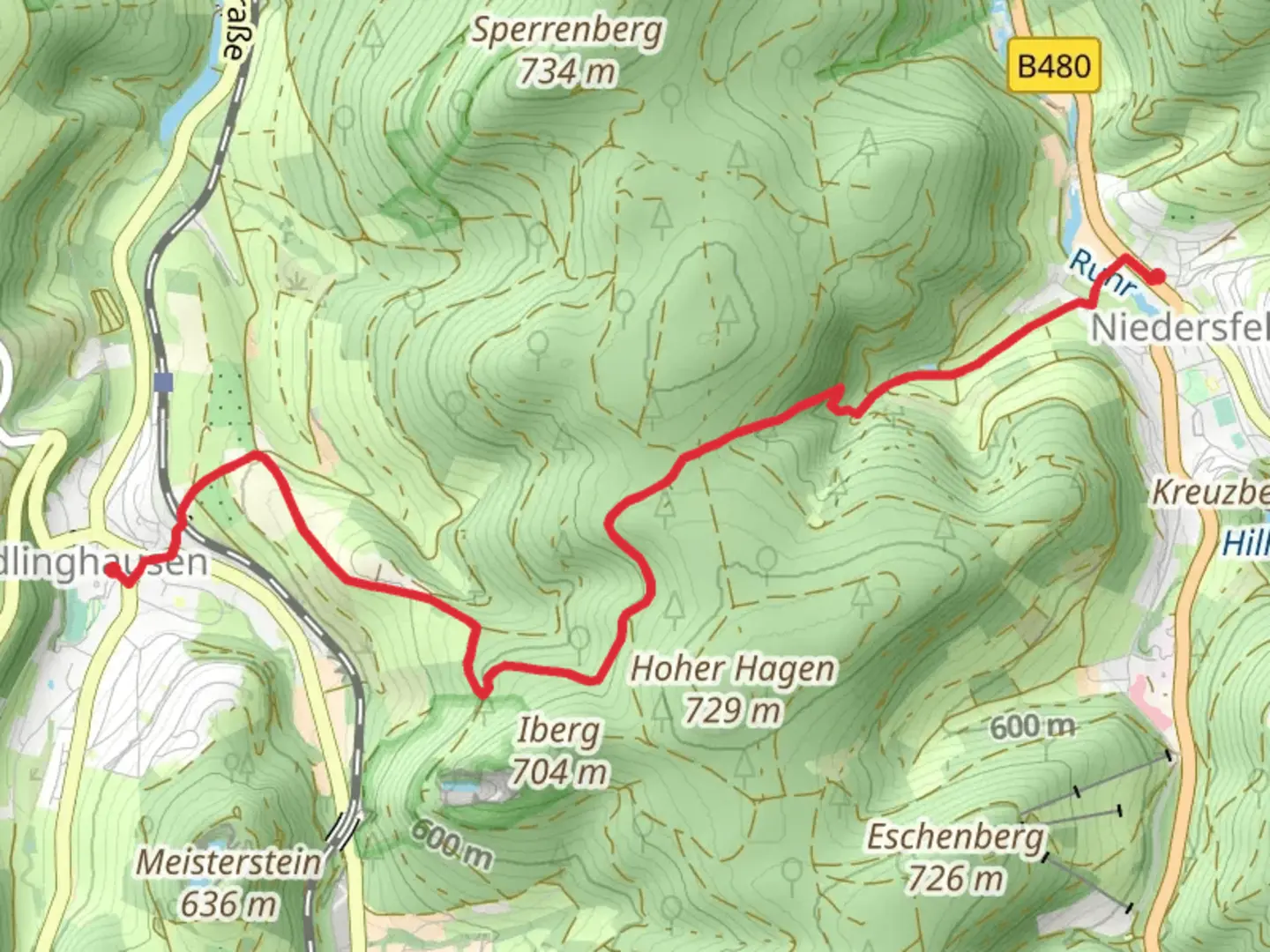 An image depicting the trail Siedlinghausen to Niedersfeld via Hunauweg and its surrounding area.