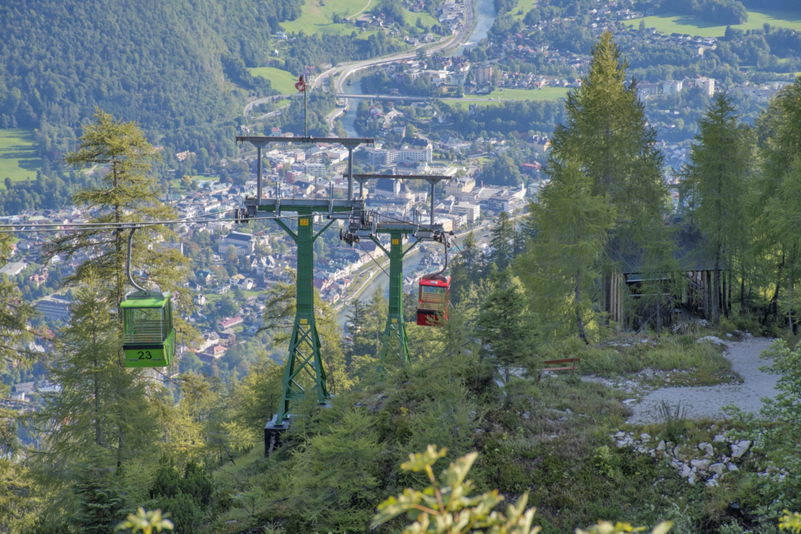 An image depicting the trail Katrinalm Scenic Walk and its surrounding area.
