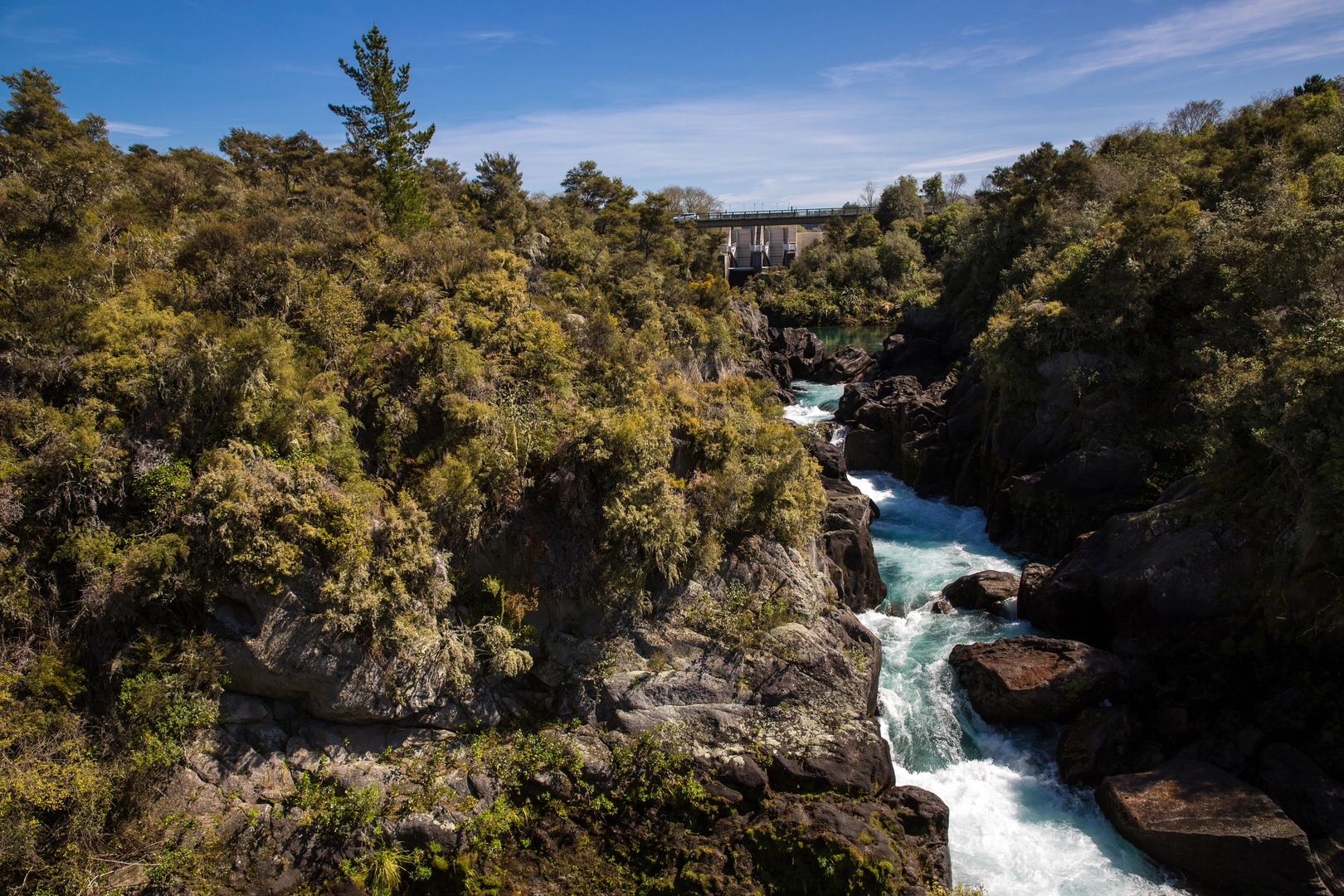 An image depicting the trail Huka Falls to Aratia Rapids and its surrounding area.