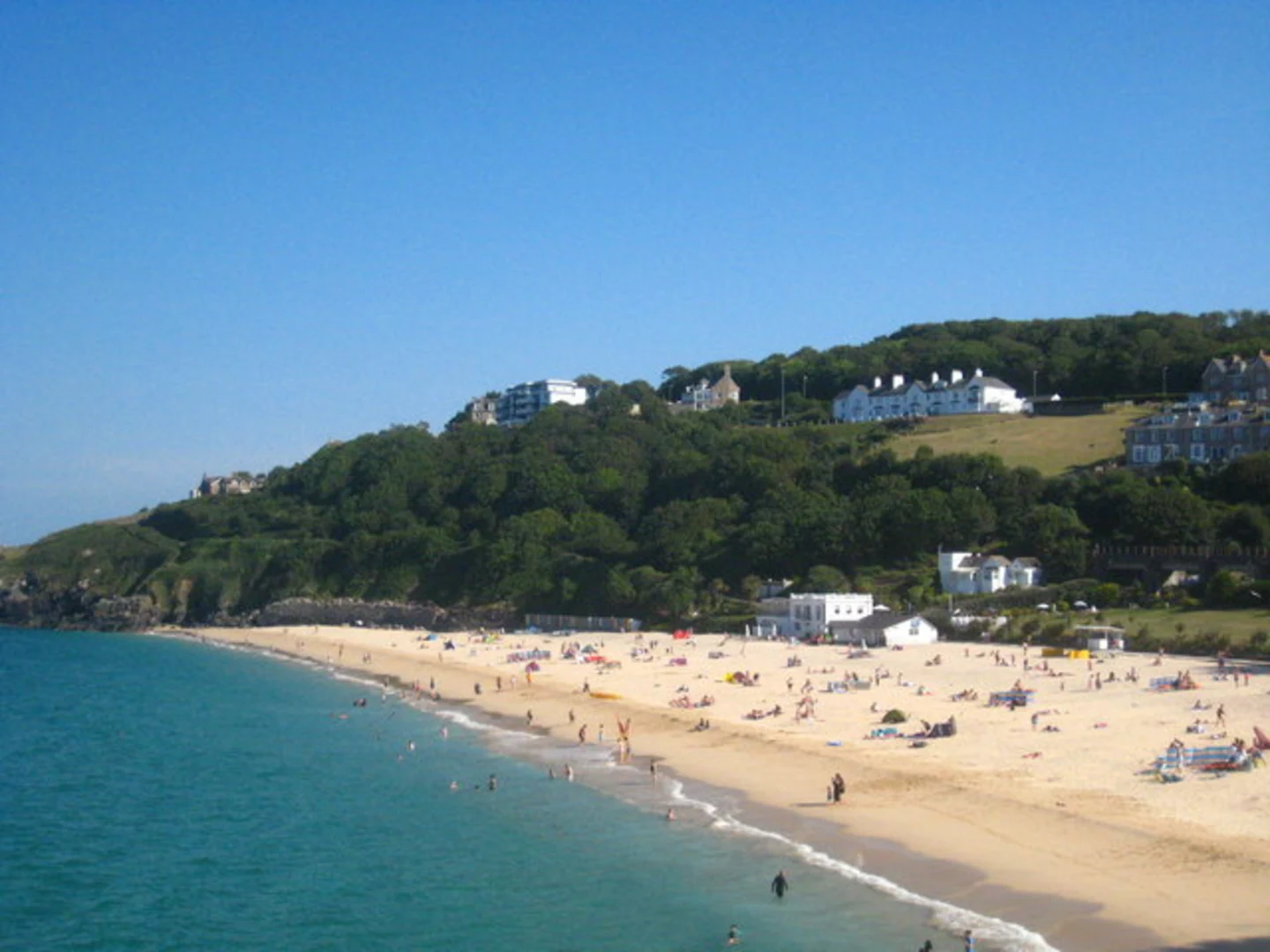 An image depicting the trail Penzance to St Ives Walk and its surrounding area.