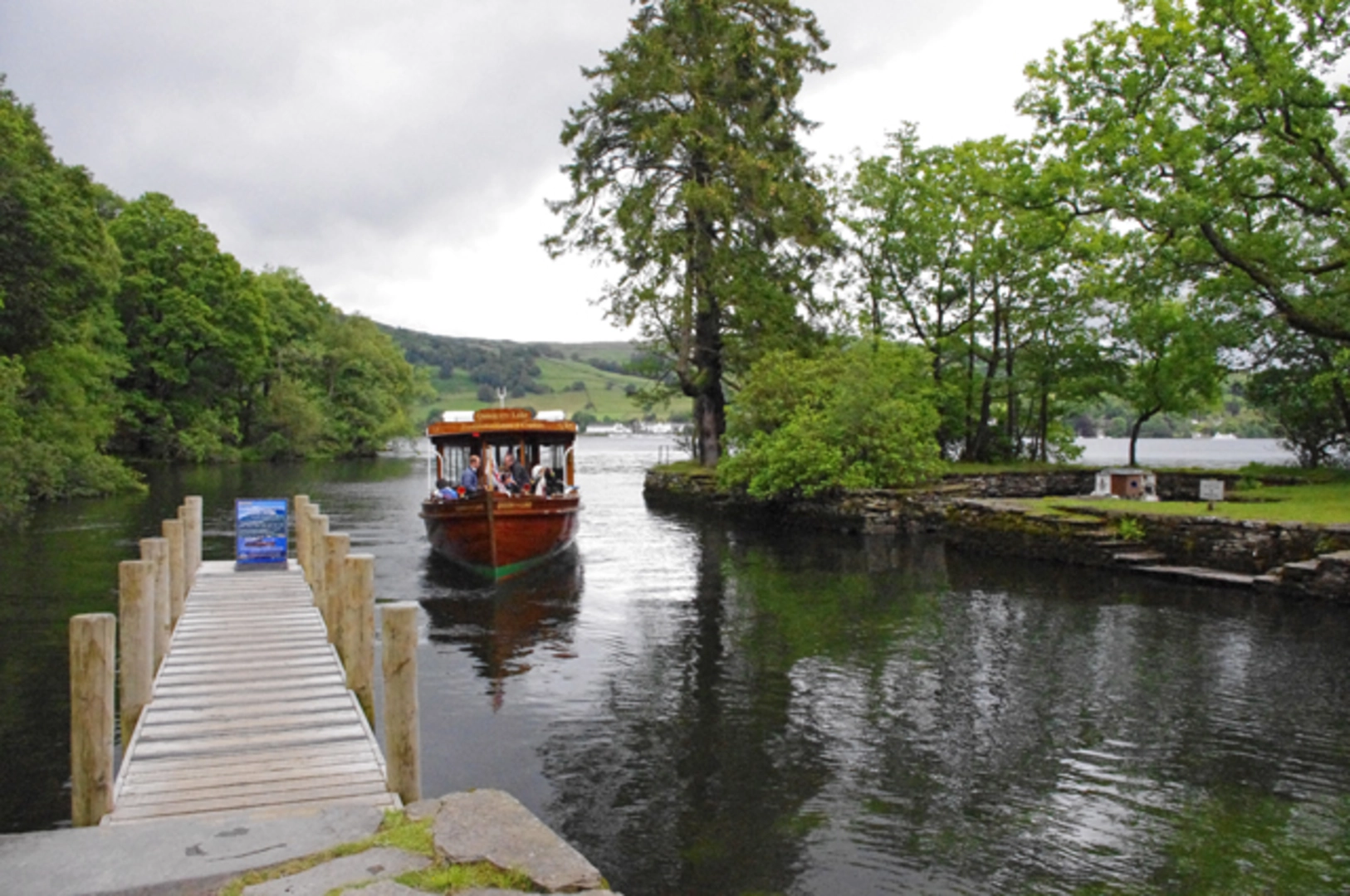 An image depicting the trail High Wray Bay and Wray Castle and its surrounding area.