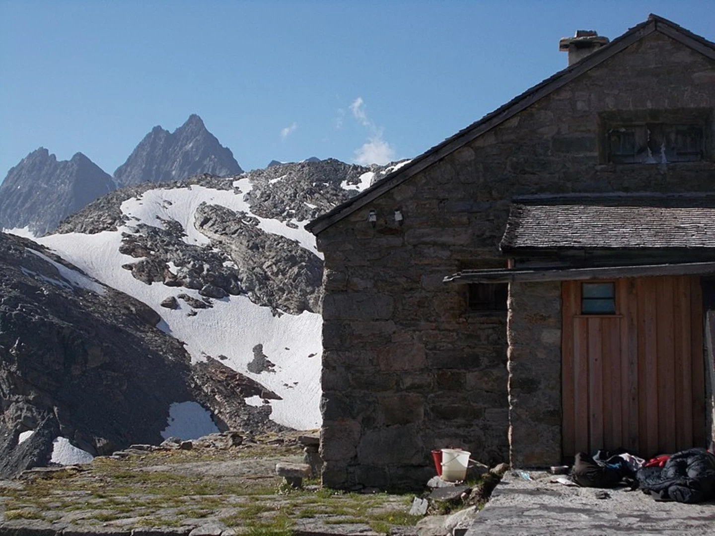 An image depicting the trail Silvretta Gletscherlehrpfad and its surrounding area.
