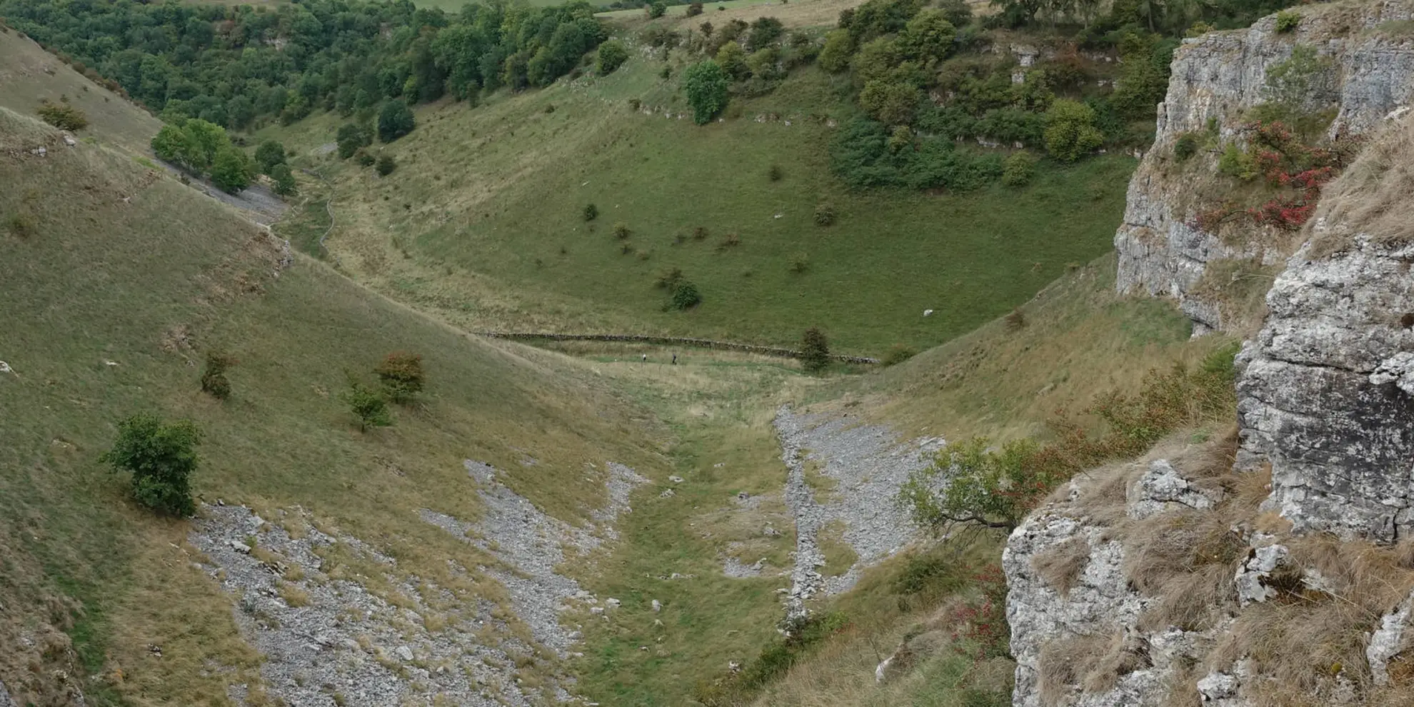 An image depicting the trail Monyash and Lathkill Dale and its surrounding area.