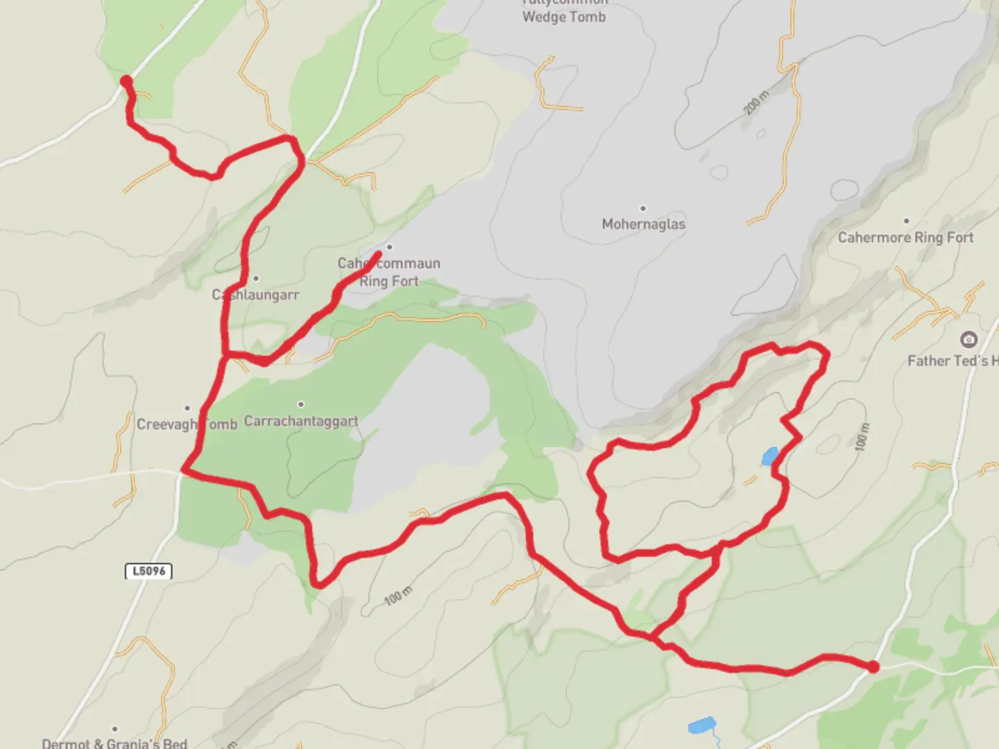 An image depicting the trail Cusack_Centre_Cahercommaun_Lough_Avalla_1 and its surrounding area.