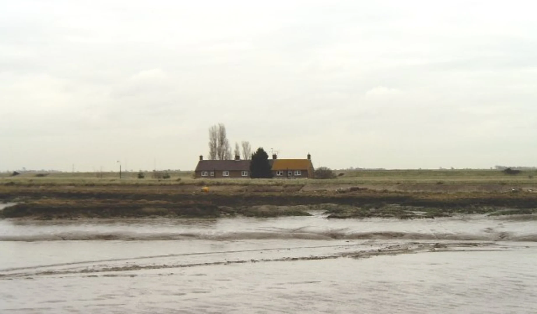 An image depicting the trail Potton Island Loop - Barling and its surrounding area.