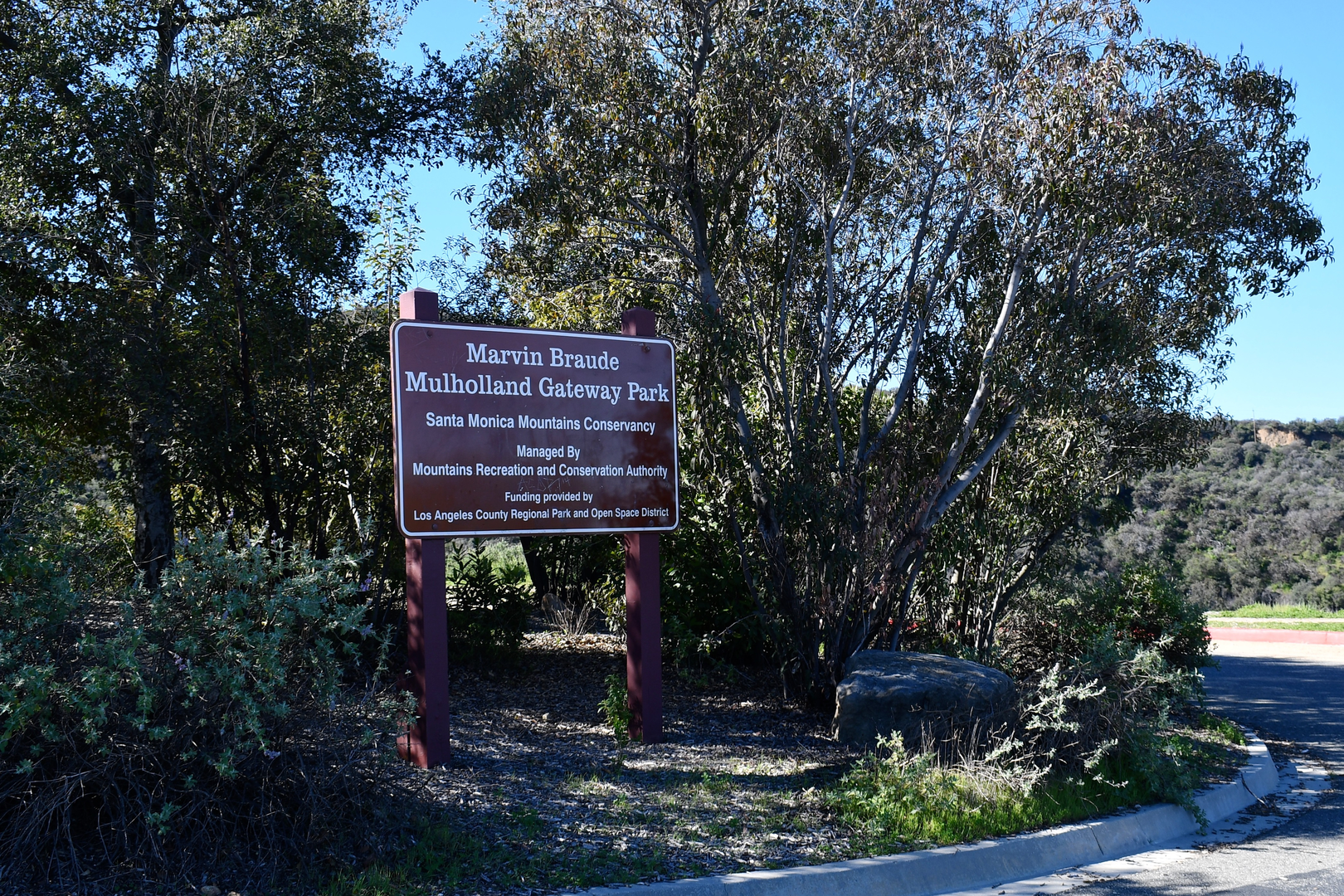 An image depicting the trail Winford Drive and its surrounding area.