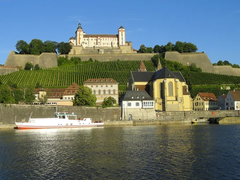 Marienbergteich, Pützblick, Brudermichelstal and Burgenblick Loop