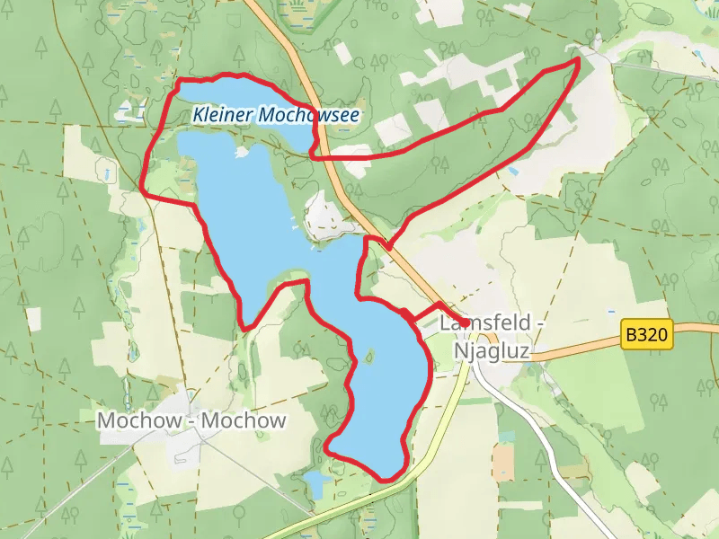Kleiner Mochowsee and Grosser Mochowsee via Uferpfad