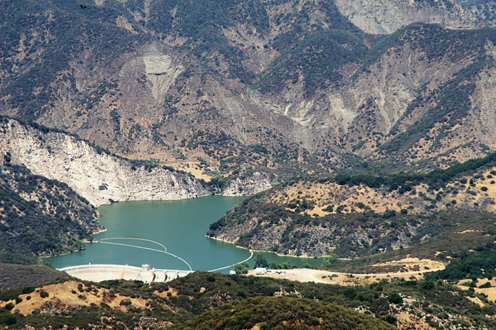 An image depicting the trail Mono - Alamar Trail and its surrounding area.