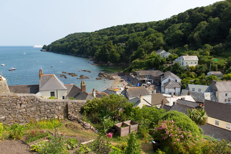 Cawsand and Polhawn Forts Walk
