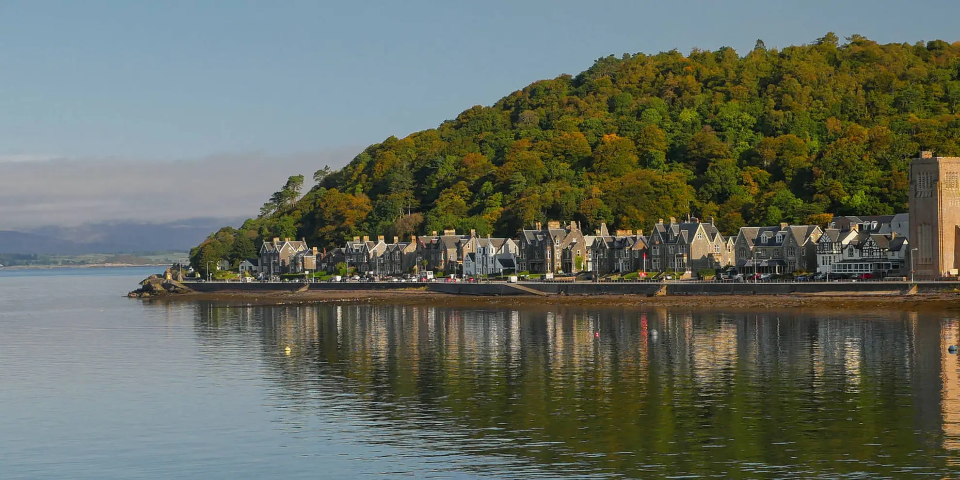 An image depicting the trail Iona - The South Loop via Baile Mor The Village and its surrounding area.