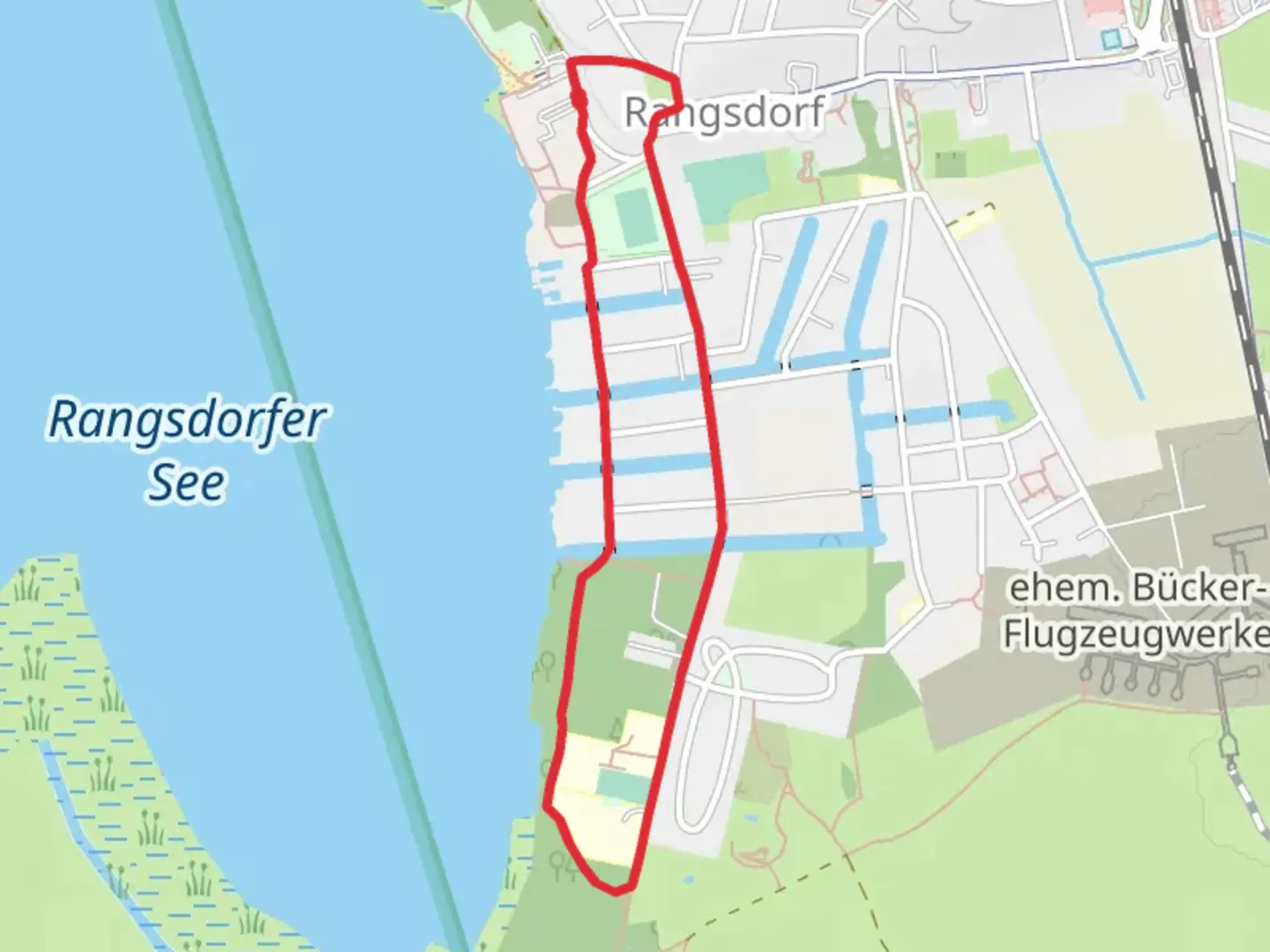 An image depicting the trail Rangsdorfer See Loop and its surrounding area.