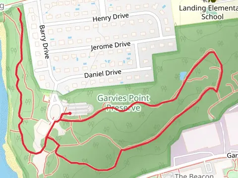 Garvies Point Preserve Loop Trail