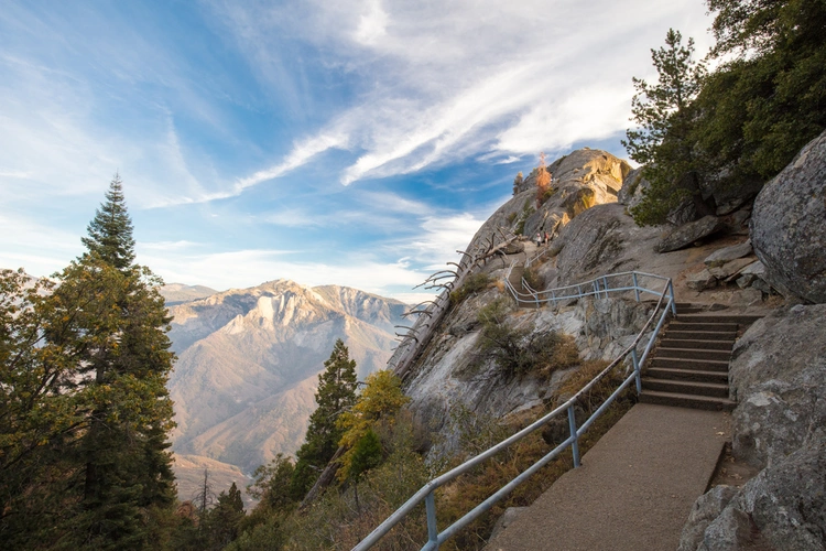 Middle Fork Trail