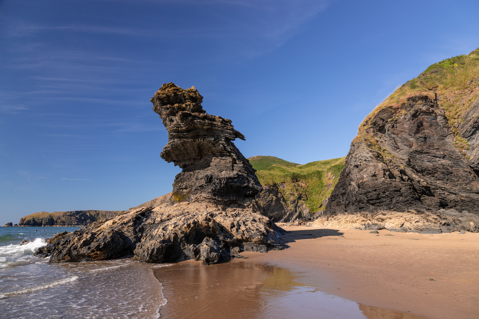 An image depicting the trail Llangrannog Circular and its surrounding area.