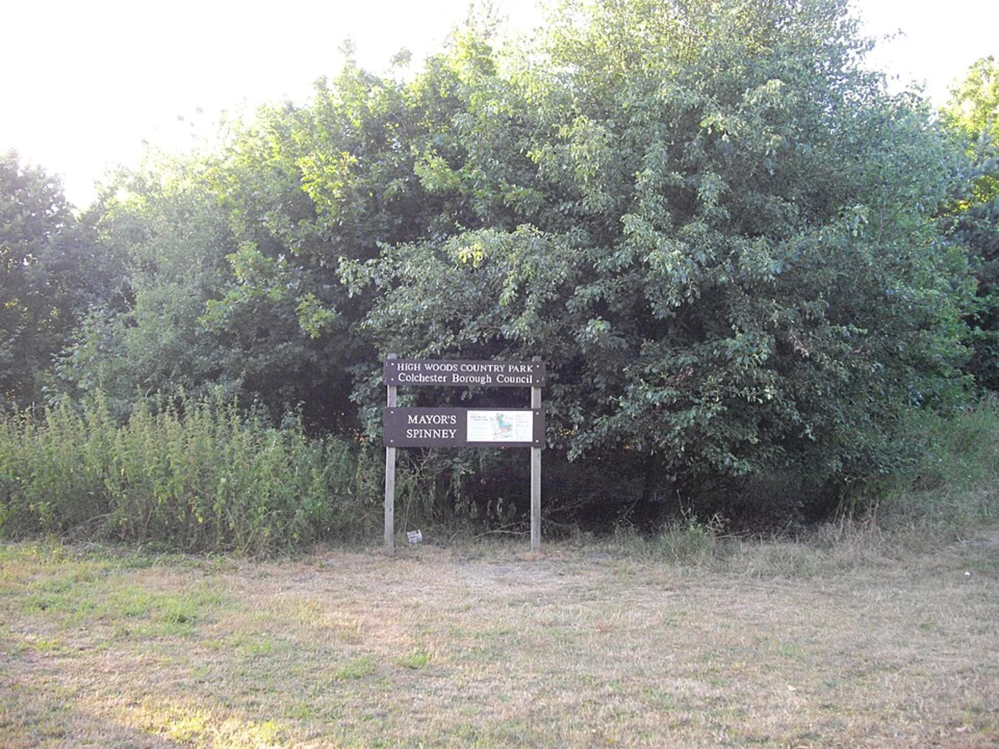 An image depicting the trail High Woods Country Park and Woodland Loop and its surrounding area.