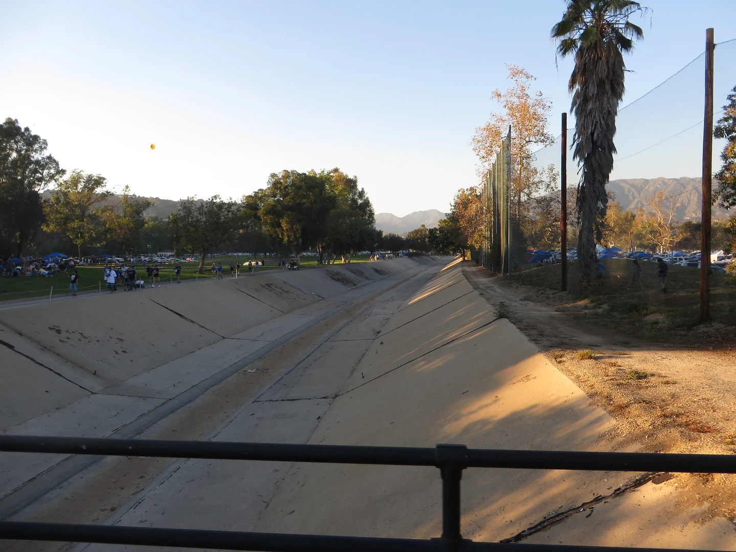 An image depicting the trail Arroyo Seco Pedestrian Loop Trail and its surrounding area.