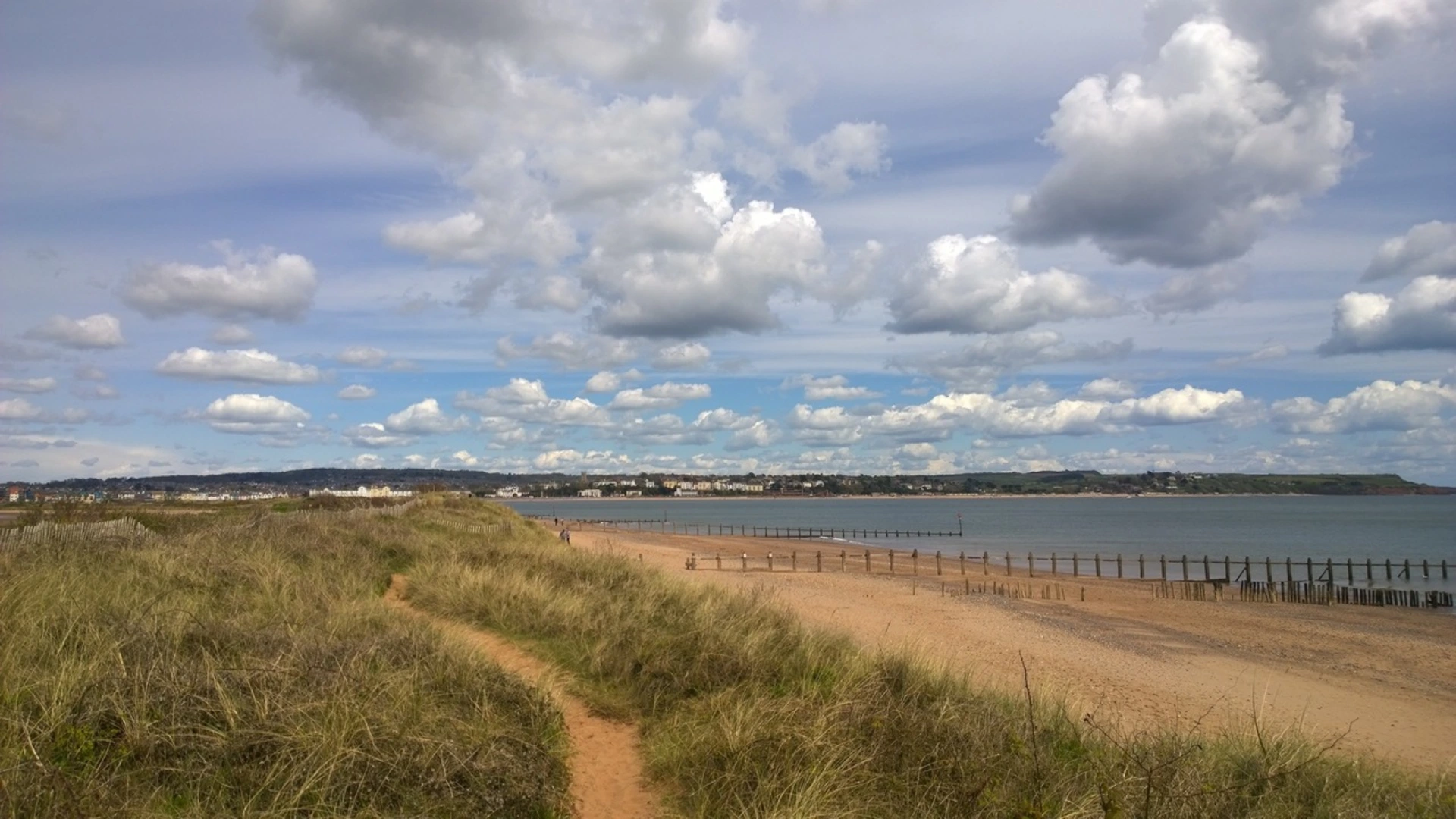 An image depicting the trail Cofton - Around Dawlish Walk and its surrounding area.